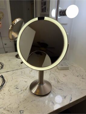 simplehuman LED Lighted Vanity Mirror in Brushed Silver